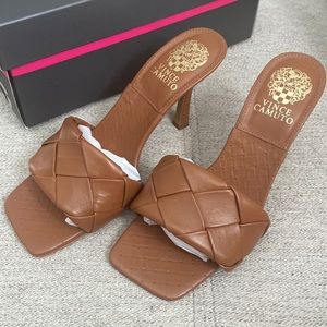 Vince Camuta Brelanie sandal